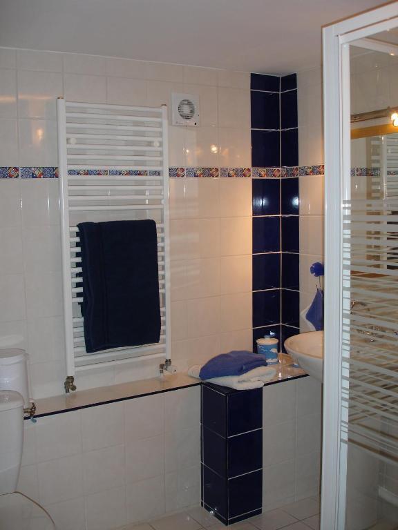 Domaine De La Grange Neuve Hotel La Roque-sur-Pernes Стая снимка