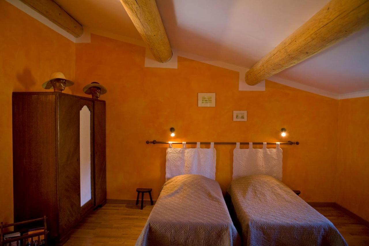Domaine De La Grange Neuve Hotel La Roque-sur-Pernes Екстериор снимка
