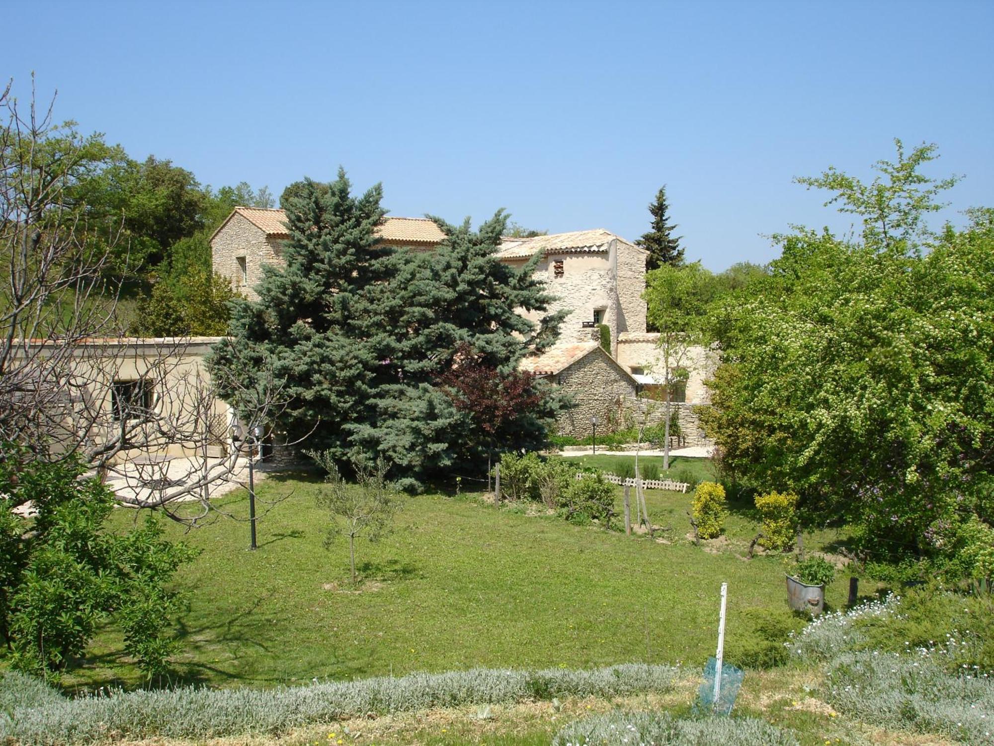 Domaine De La Grange Neuve Hotel La Roque-sur-Pernes Екстериор снимка