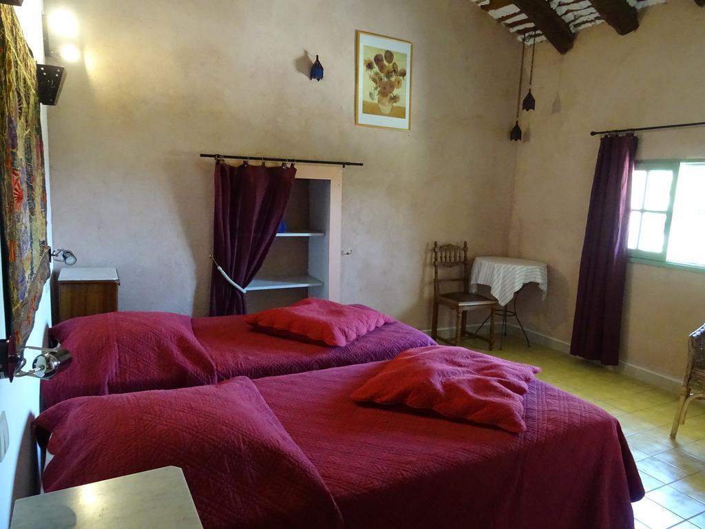 Domaine De La Grange Neuve Hotel La Roque-sur-Pernes Екстериор снимка