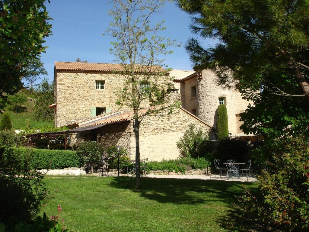 Domaine De La Grange Neuve Hotel La Roque-sur-Pernes Екстериор снимка