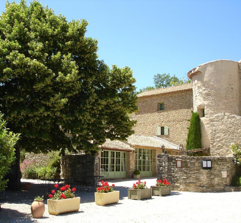 Domaine De La Grange Neuve Hotel La Roque-sur-Pernes Екстериор снимка